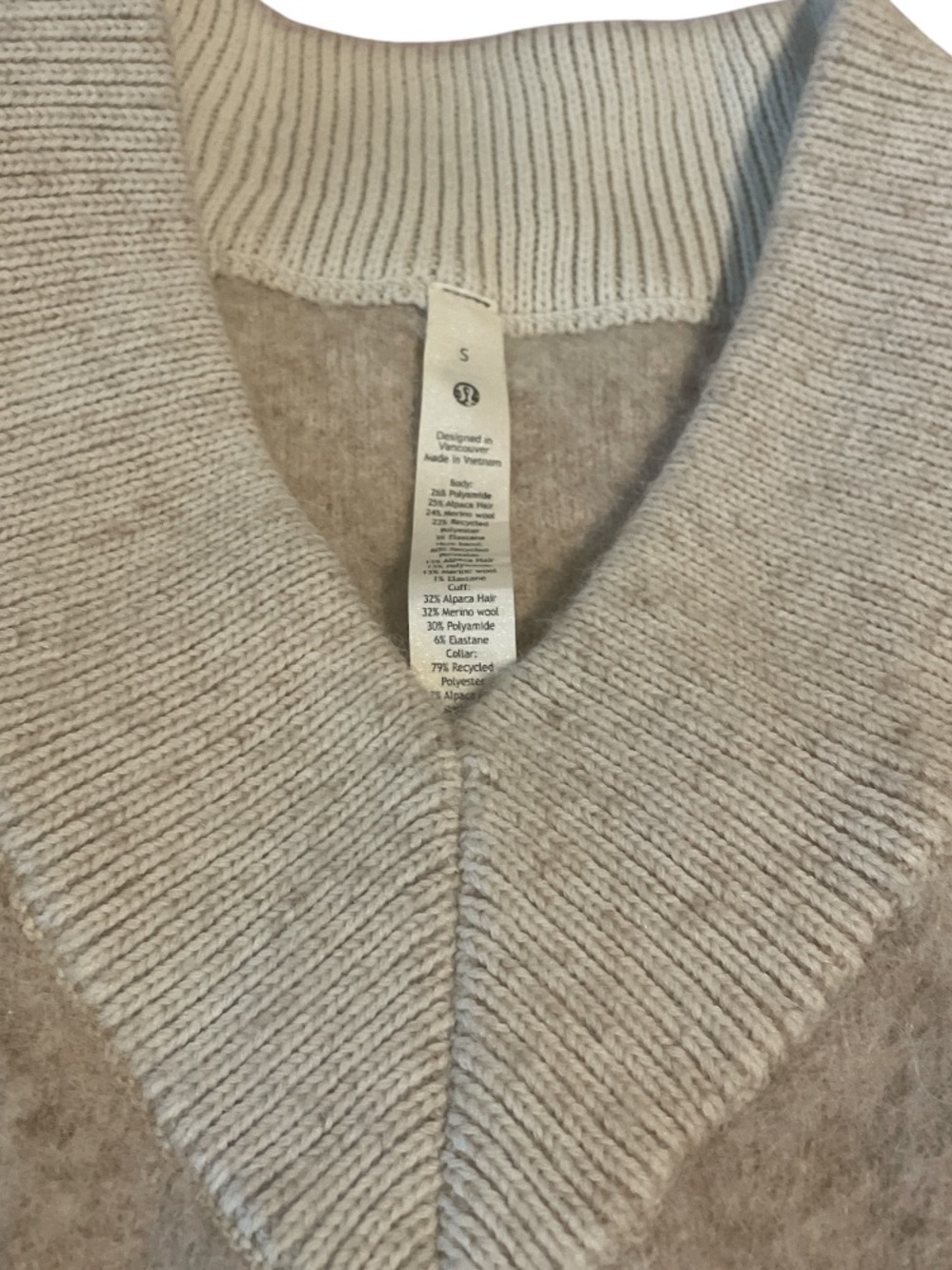 Lululemon Alpaca Wool-Blend V-Neck Sweater Heathered White Opal Size Small - Picture 5 of 8